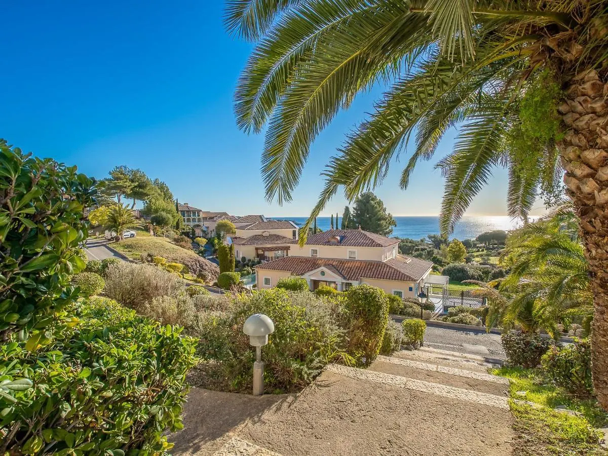 Apartment Village Cap Esterel - L'Esquinade-24 By Interhome Saint-Raphaël