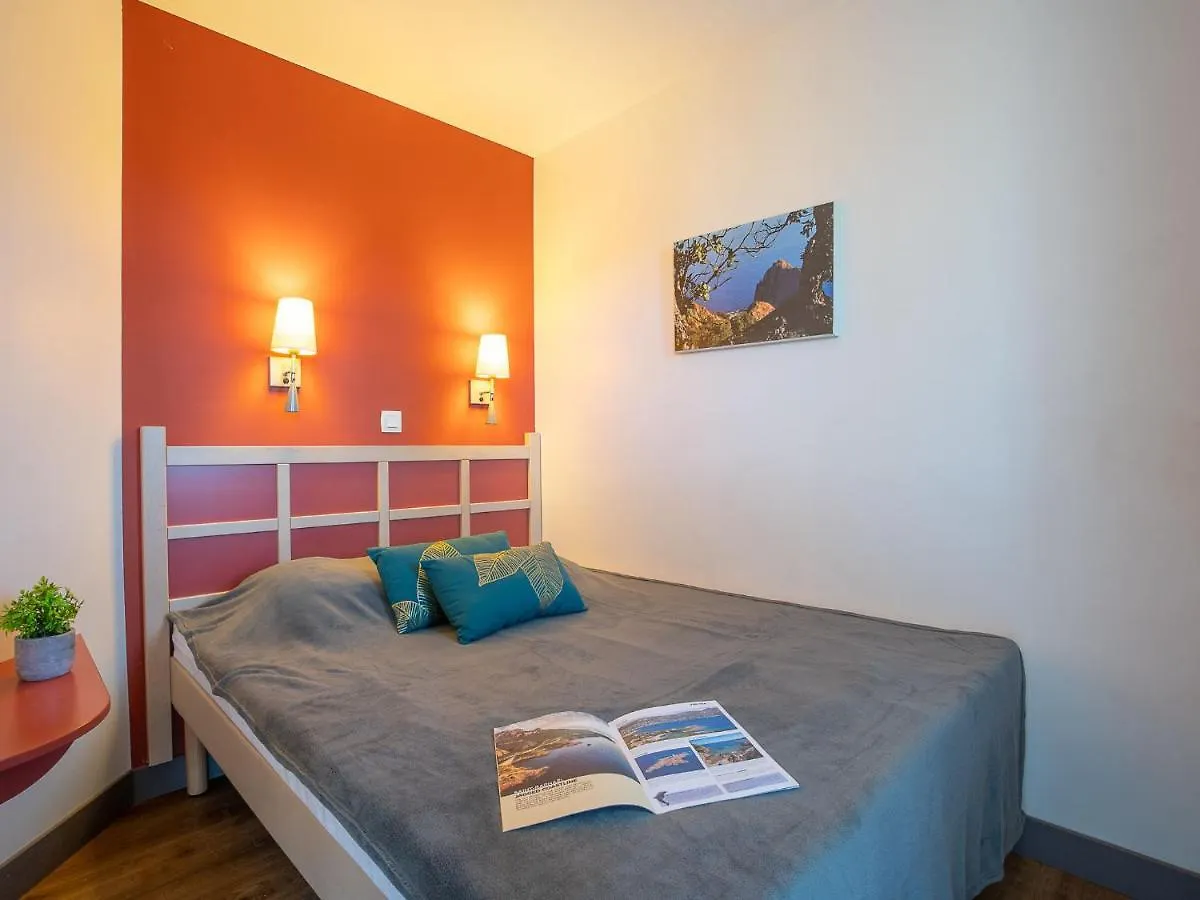 Apartment Village Cap Esterel - L'Esquinade-24 By Interhome Saint-Raphaël