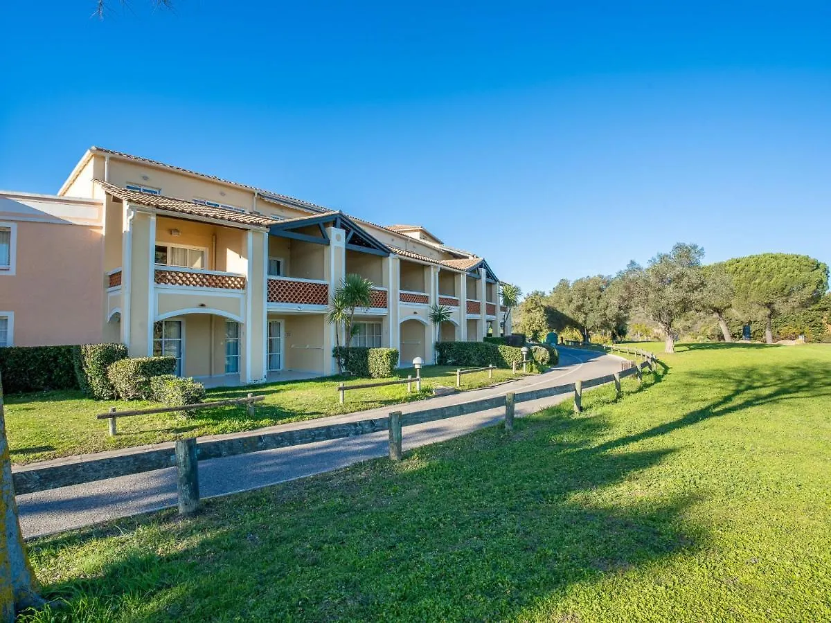 Apartment Village Cap Estérel - L'Esquinade-24 Saint-Raphaël 0*,  France