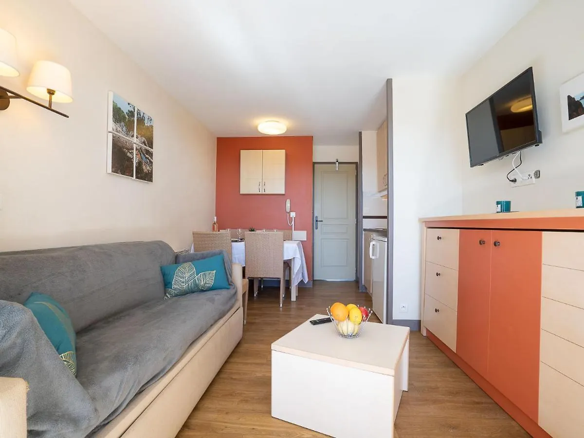 Apartment Village Cap Estérel - L'Esquinade-24 Saint-Raphaël France