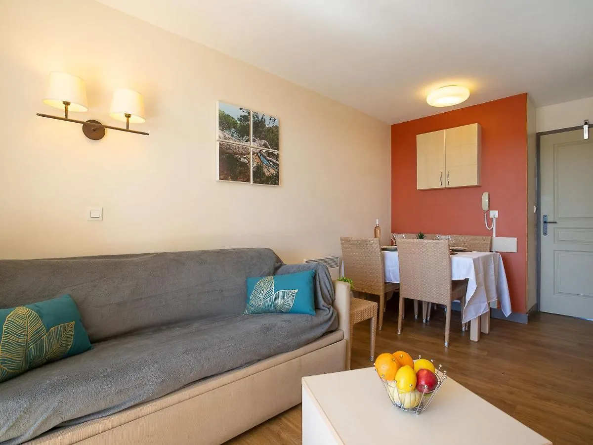 Apartment Village Cap Esterel - L'Esquinade-24 By Interhome Saint-Raphael